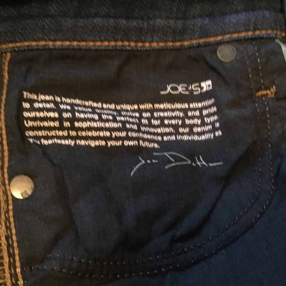 Joe’s Jeans CoolOff The Olivia Midrise Cropped Flare Jeans - 25